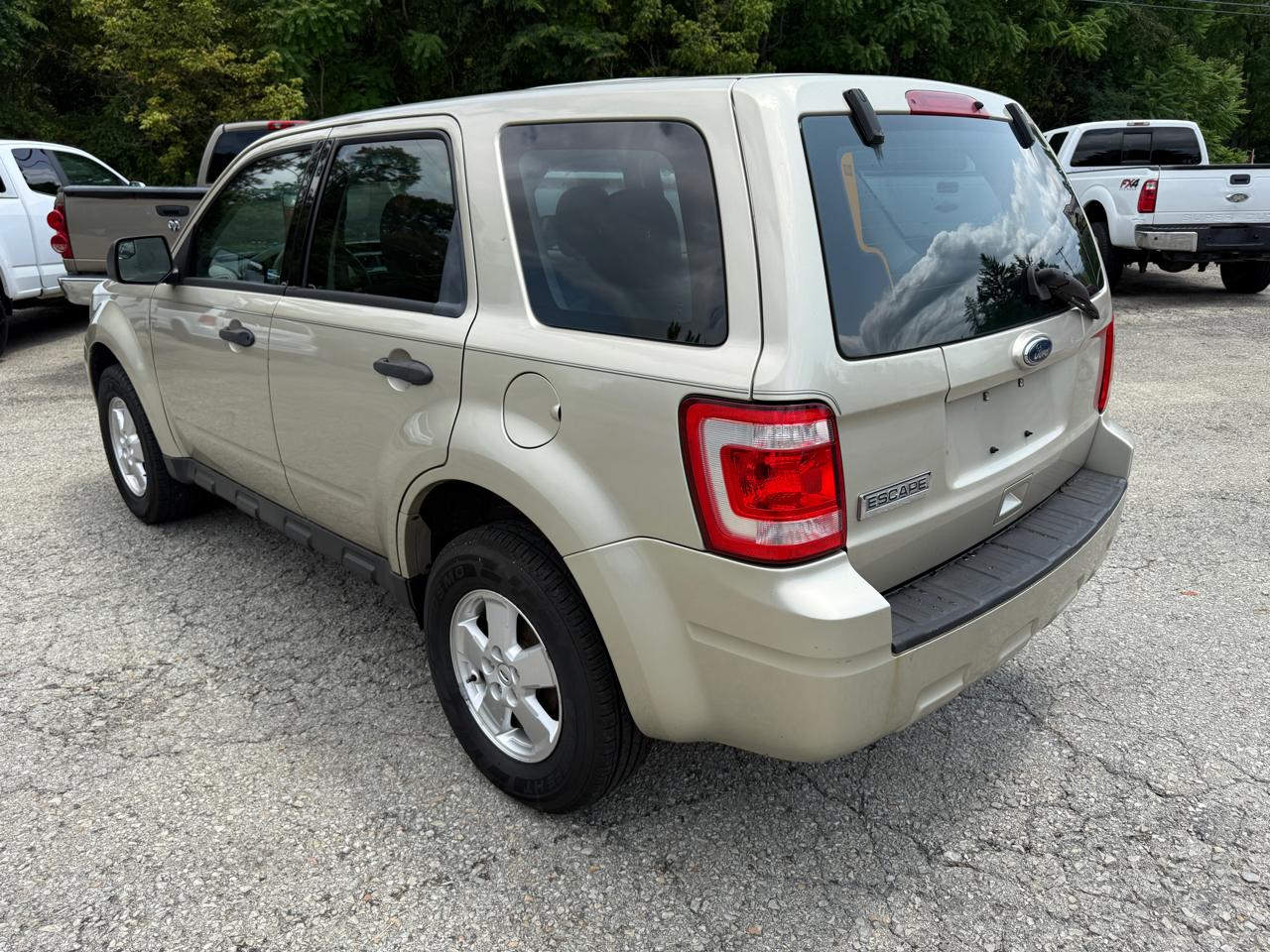Ford Escape XLS FWD 2011