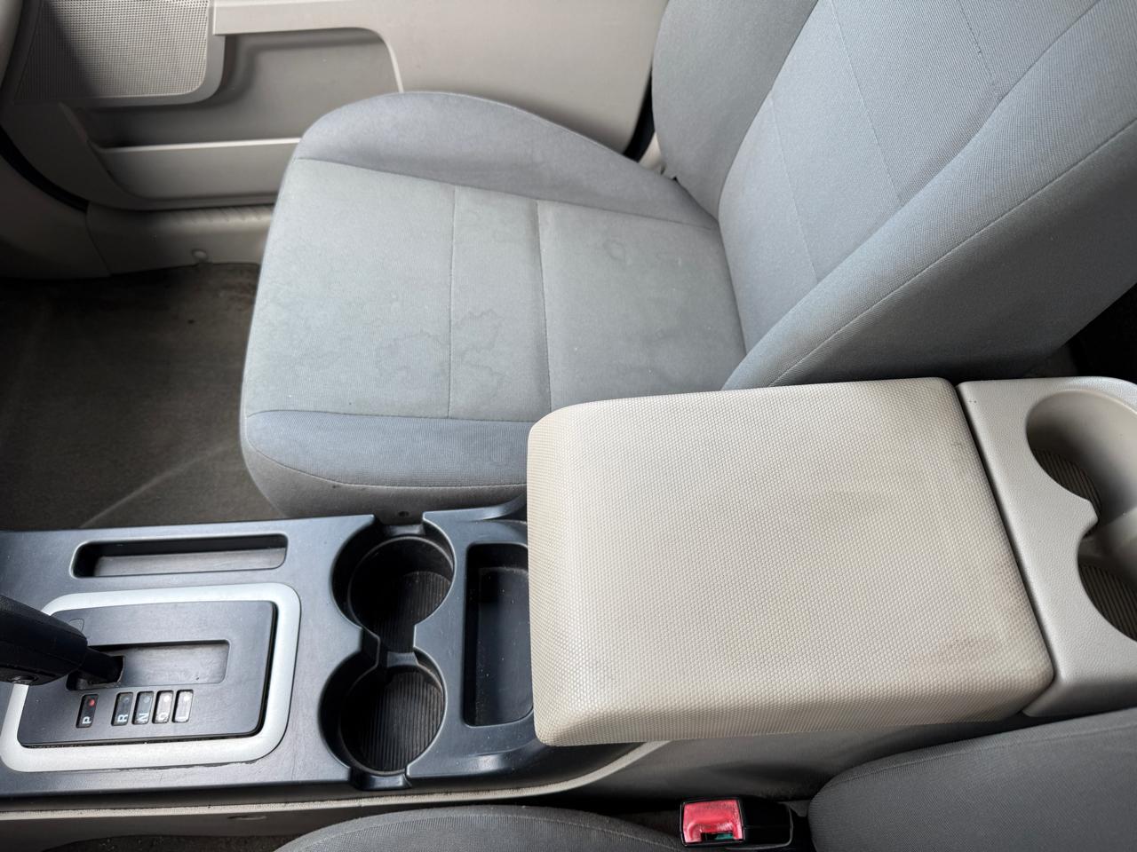 Ford Escape XLS FWD 2011