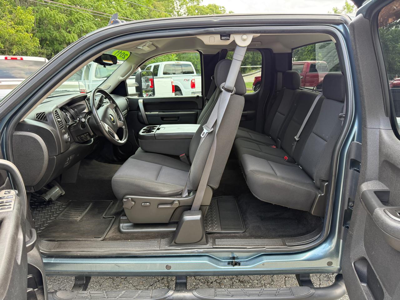 Chevrolet Silverado 2500HD LT Ext. Cab 4WD 2011