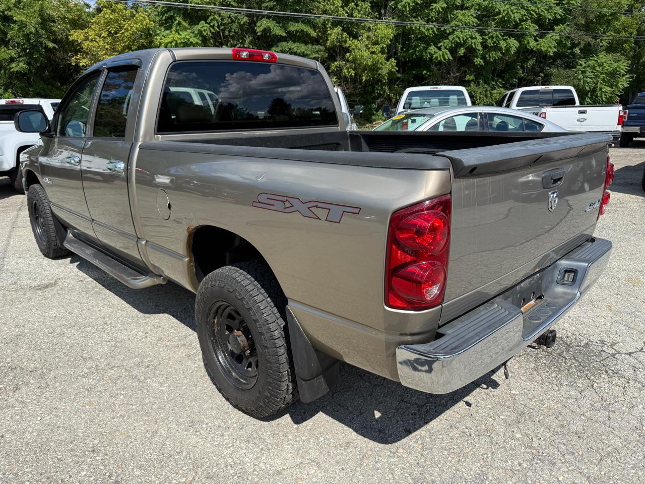 Dodge Ram 1500 ST Quad Cab 4WD 2008