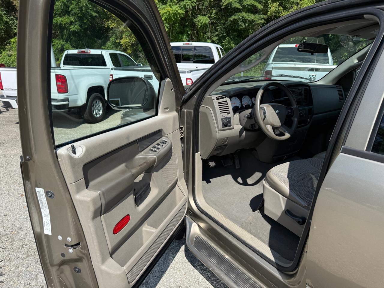 Dodge Ram 1500 ST Quad Cab 4WD 2008