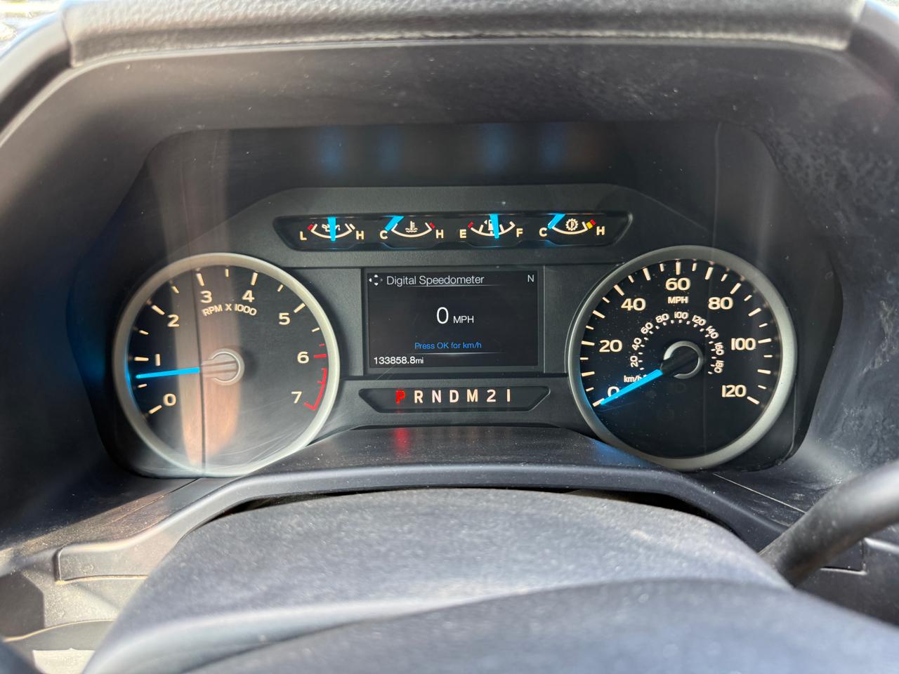 Ford F-150 XLT SuperCab 4WD 2016
