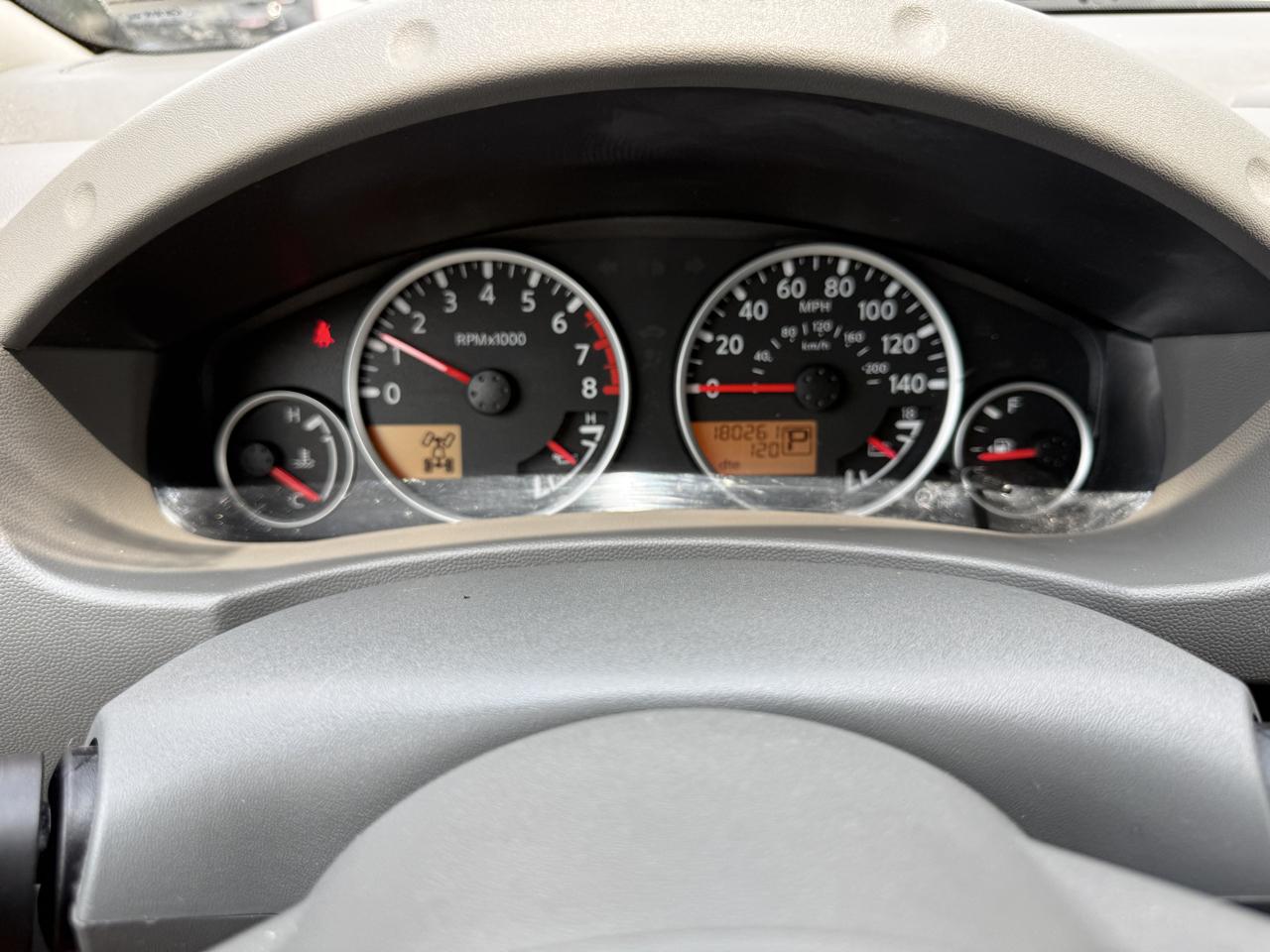 Nissan Frontier SL Crew Cab 4WD 2011