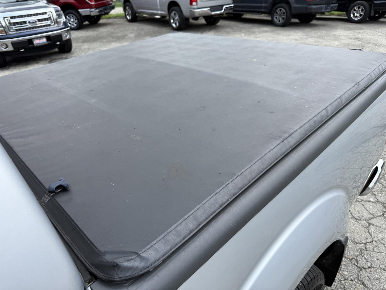 Nissan Frontier SL Crew Cab 4WD 2011