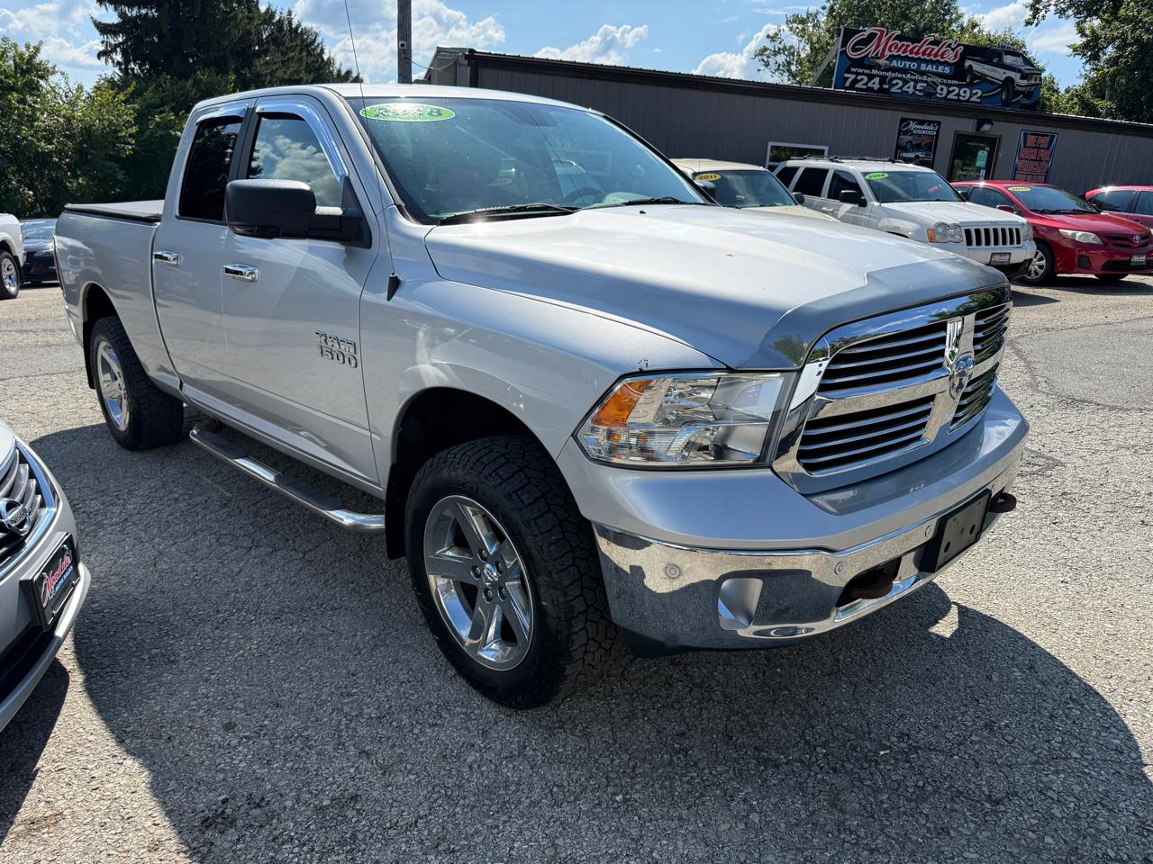 RAM 1500 SLT Quad Cab 4WD 2018