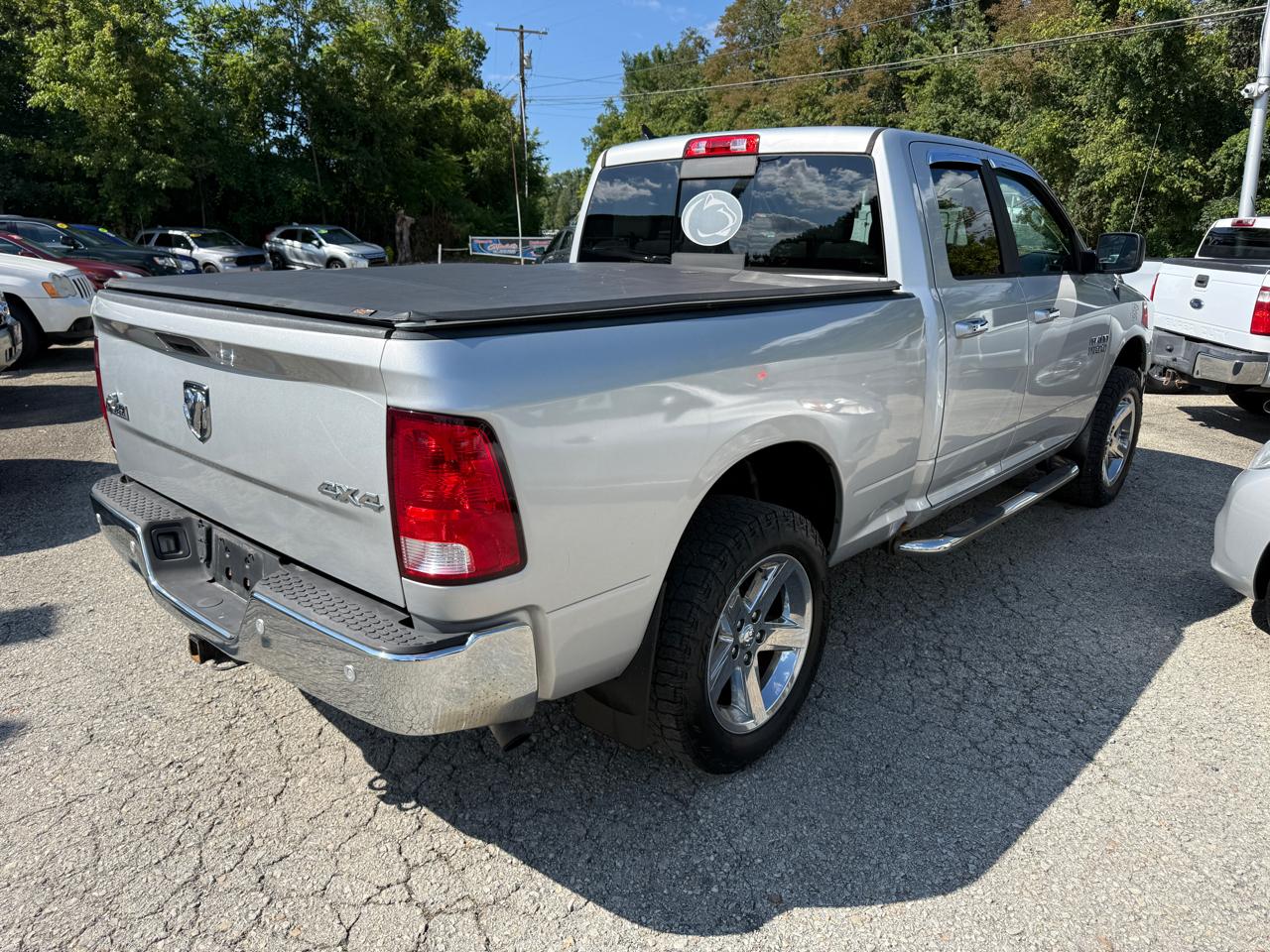 RAM 1500 SLT Quad Cab 4WD 2018