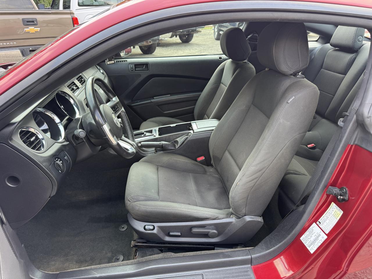 Ford Mustang V6 Coupe 2014