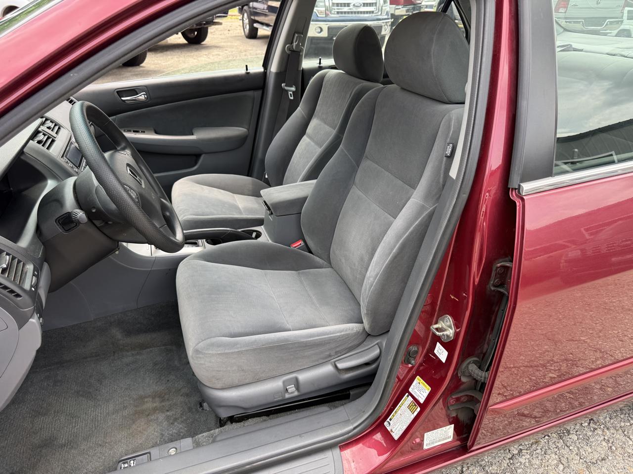 Honda Accord EX Sedan AT 2005