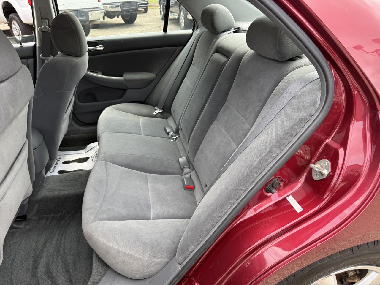 Honda Accord EX Sedan AT 2005