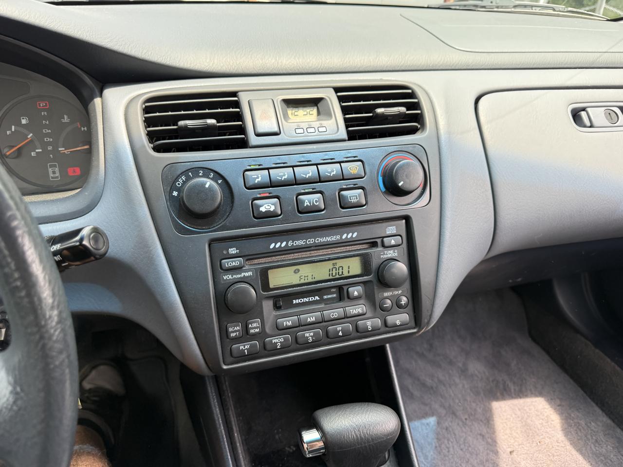 Honda Accord EX Sedan AT 2001