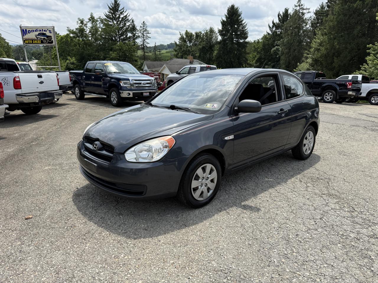 Hyundai Accent GS 3-Door 2011