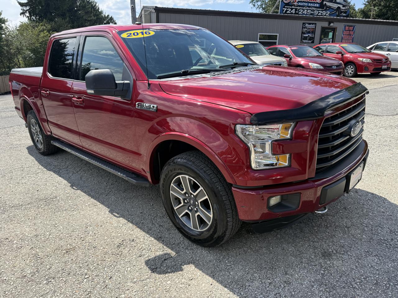 Ford F-150 XLT SuperCrew Short Bed 4WD 2016