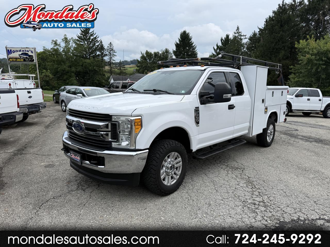 2017 Ford F-350 SD XLT SuperCab Utility Body 4WD