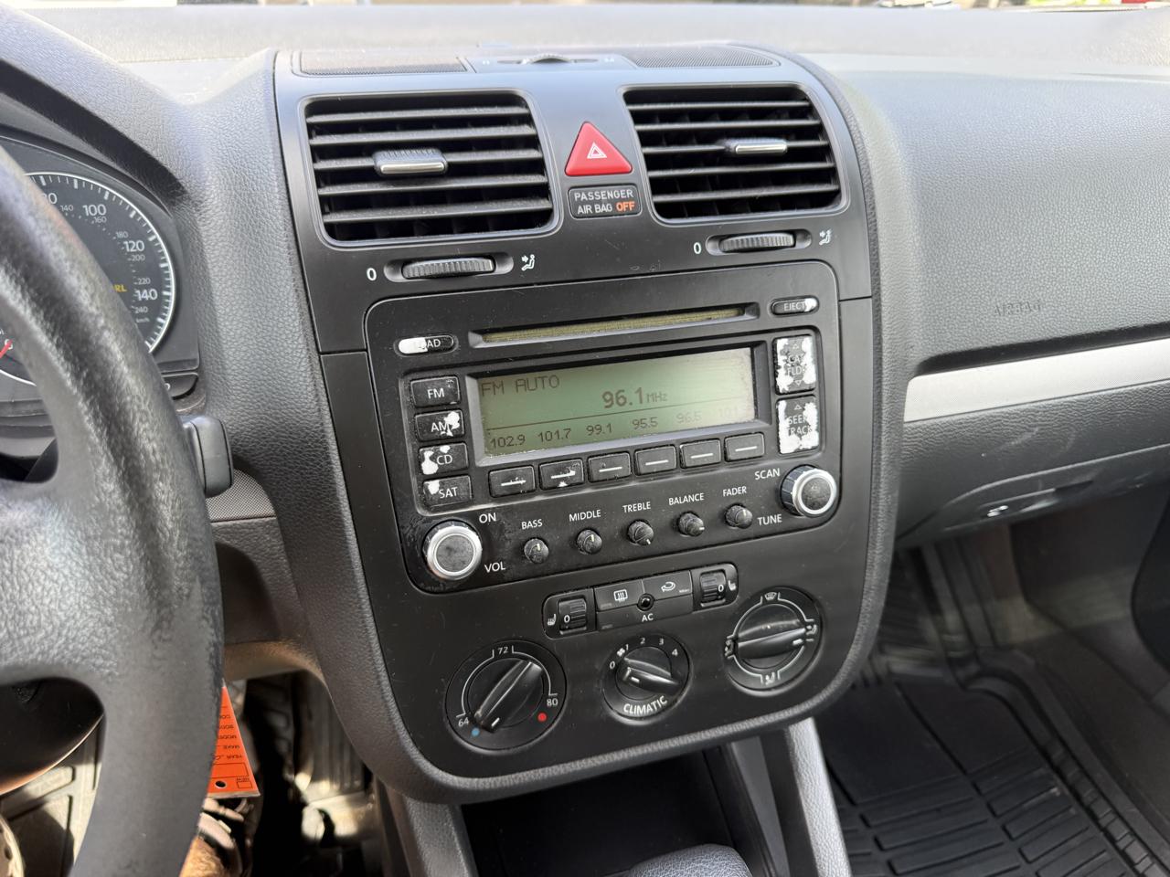 Volkswagen Jetta 2.5L PZEV 2006