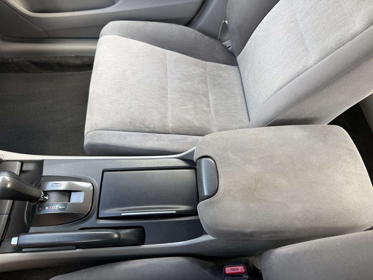 Honda Accord LX sedan AT 2008