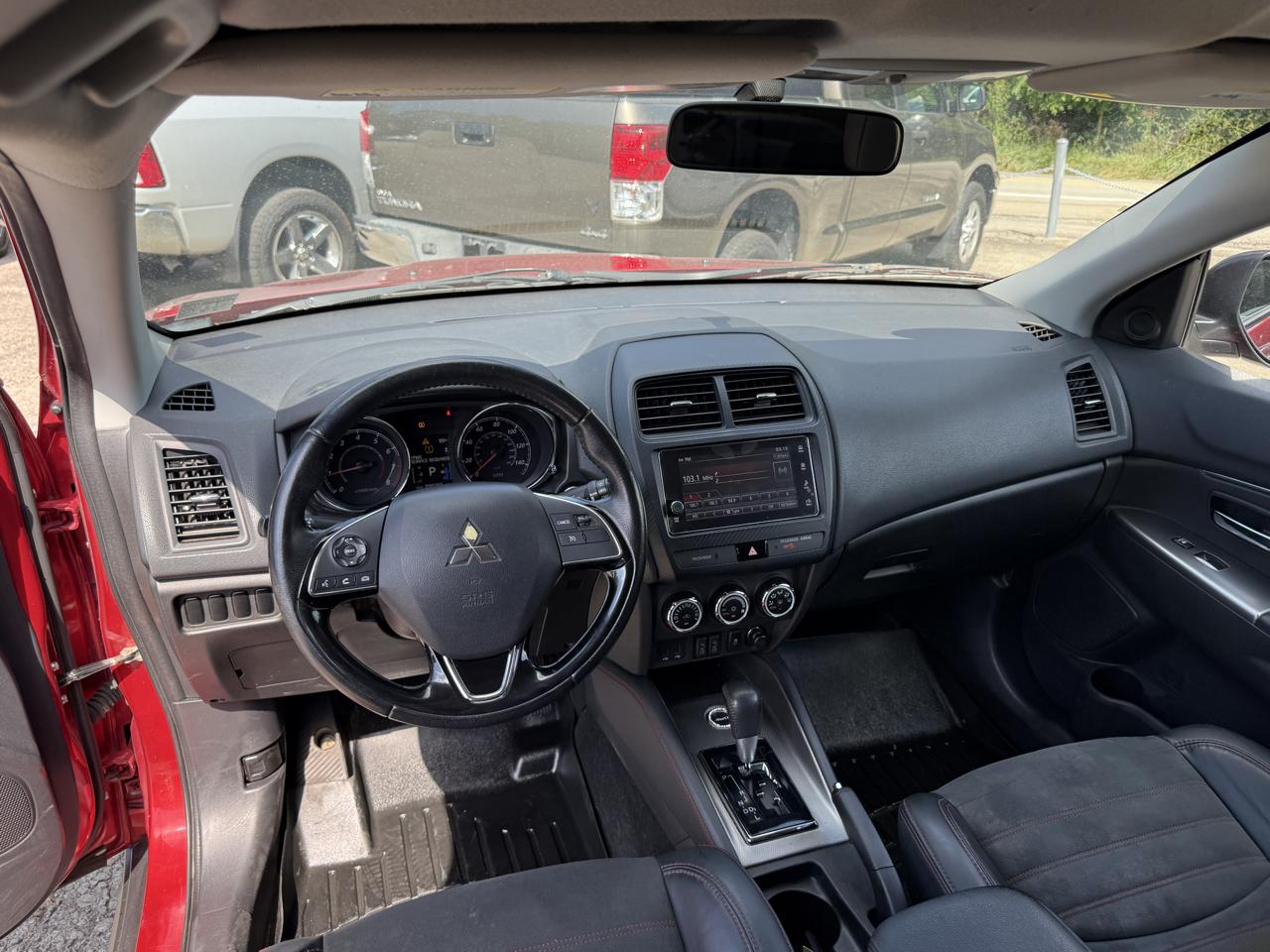Mitsubishi Outlander Sport SE 2018