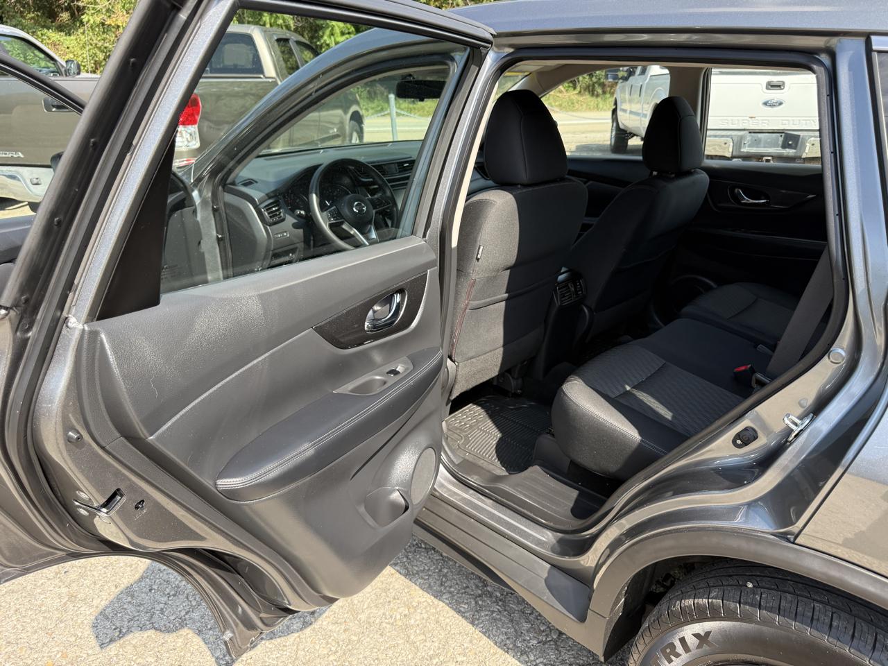 Nissan Rogue S AWD 2018