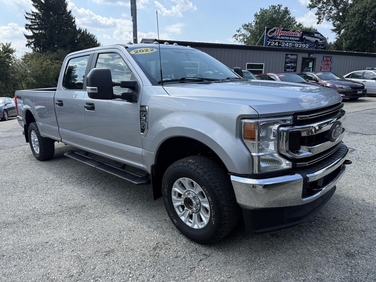 Ford F-350 SD XL Crew Cab Long Bed 4WD 2022