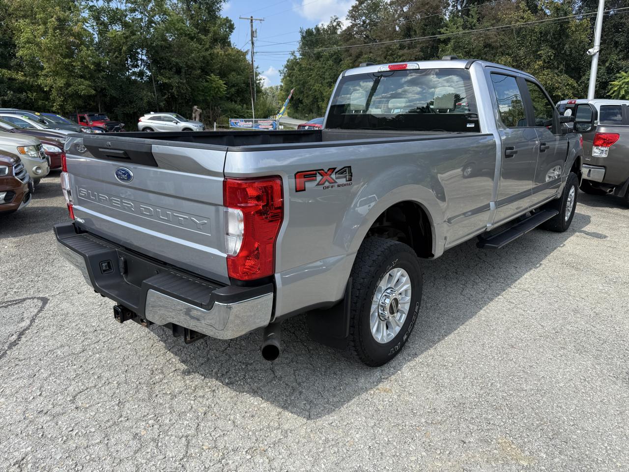 Ford F-350 SD XL Crew Cab Long Bed 4WD 2022