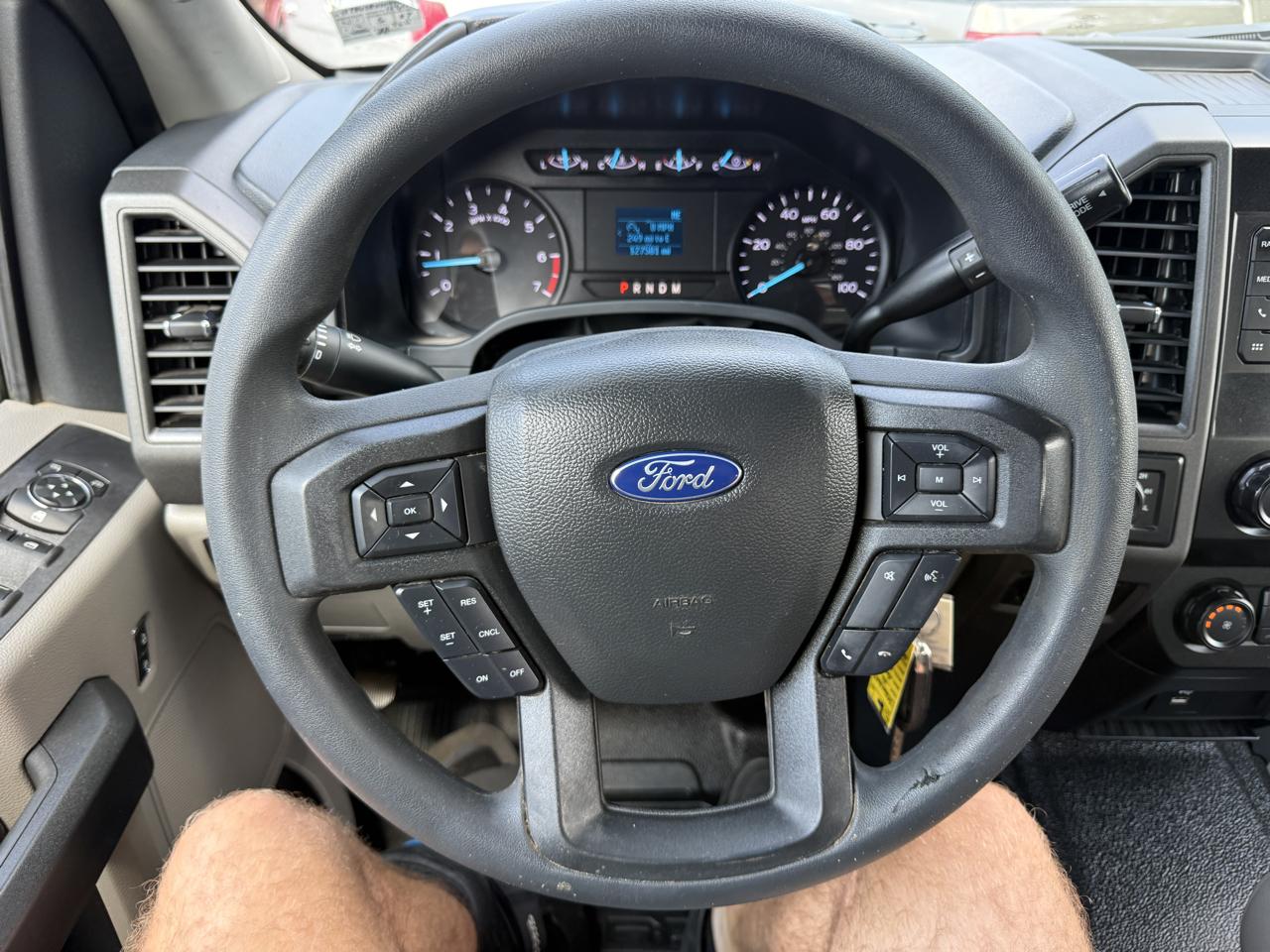 Ford F-350 SD XL Crew Cab Long Bed 4WD 2022