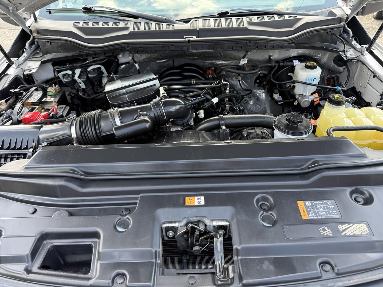 Ford F-350 SD XL Crew Cab Long Bed 4WD 2022