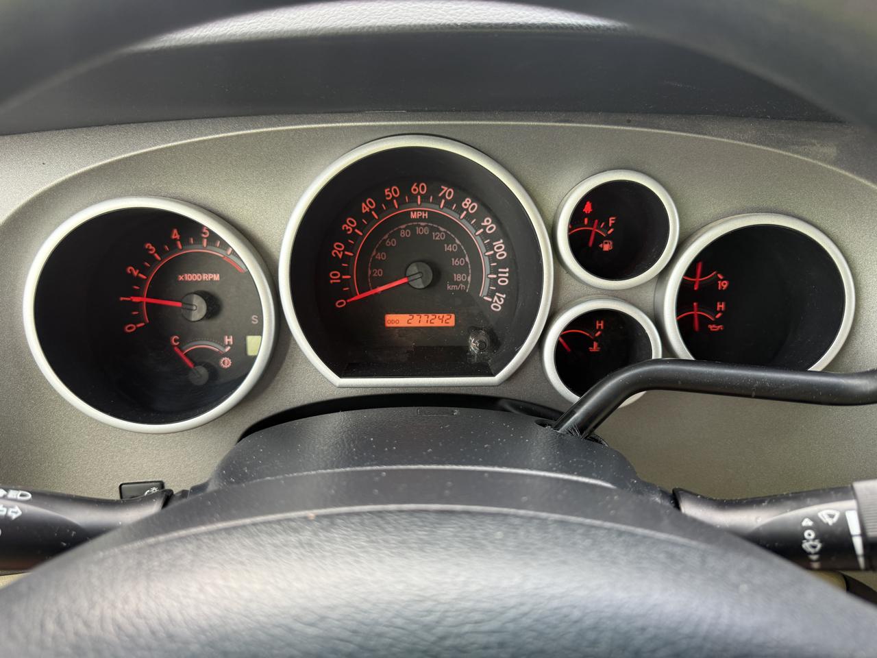 Toyota Tundra Tundra-Grade Double Cab 4.6L 4WD 2012