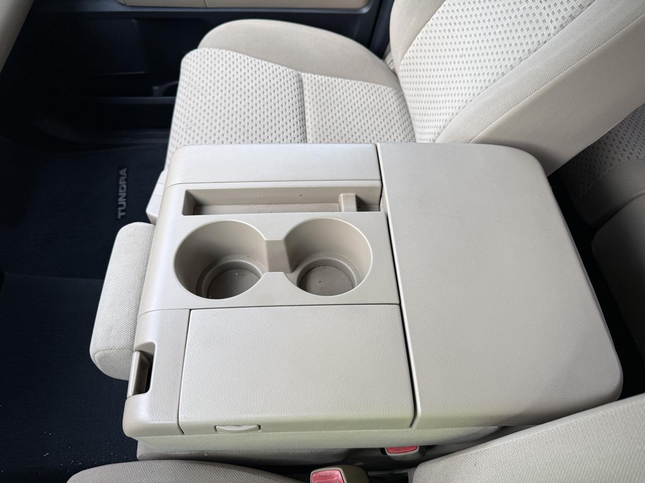 Toyota Tundra Tundra-Grade Double Cab 4.6L 4WD 2012