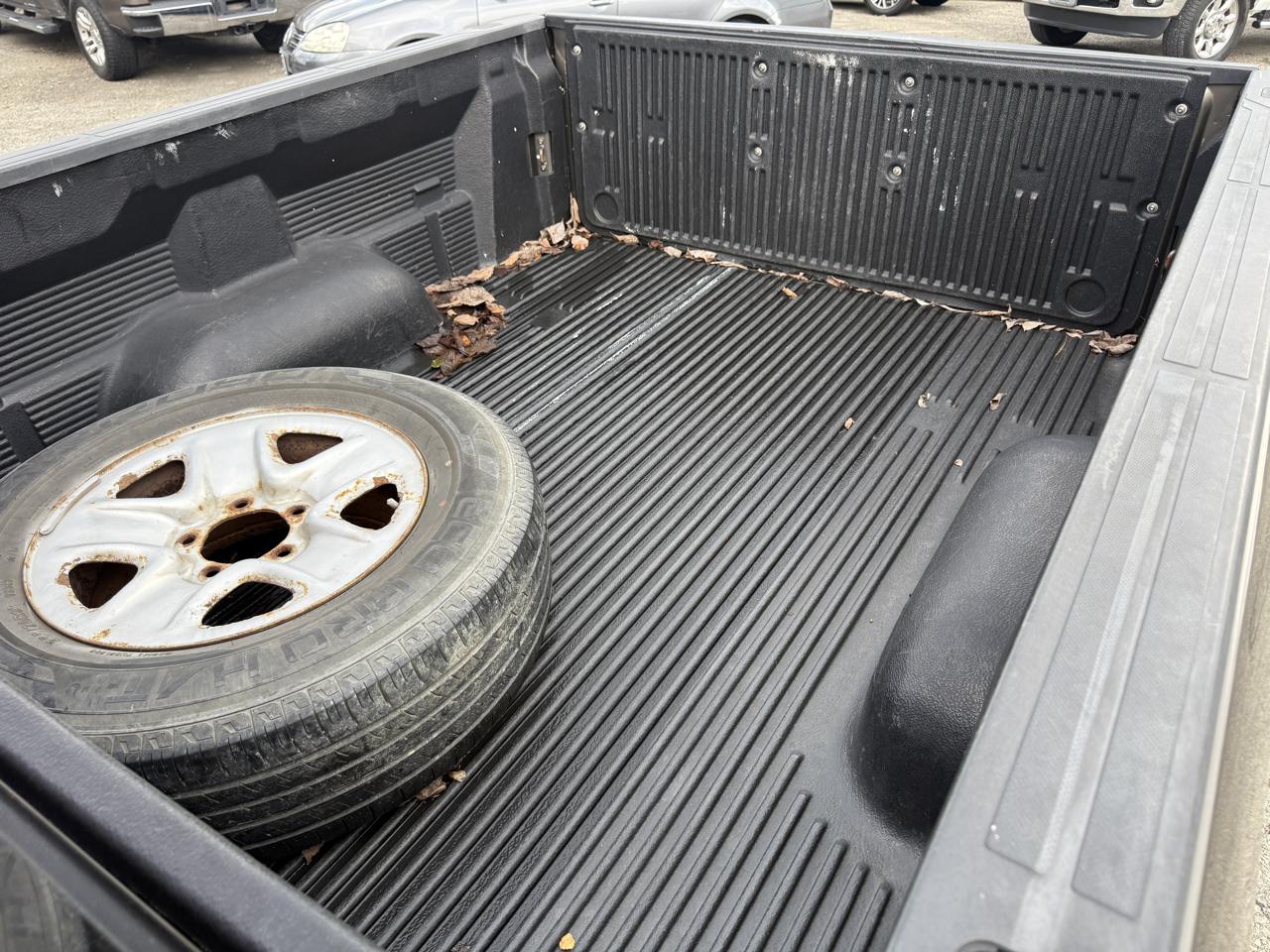 Toyota Tundra Tundra-Grade Double Cab 4.6L 4WD 2012