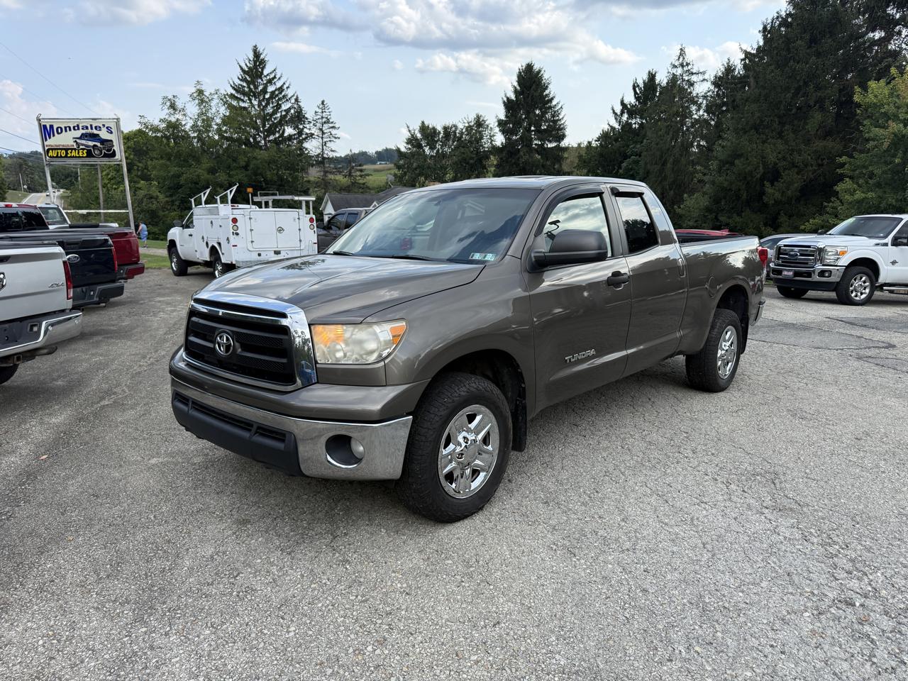 Toyota Tundra Tundra-Grade Double Cab 4.6L 4WD 2012