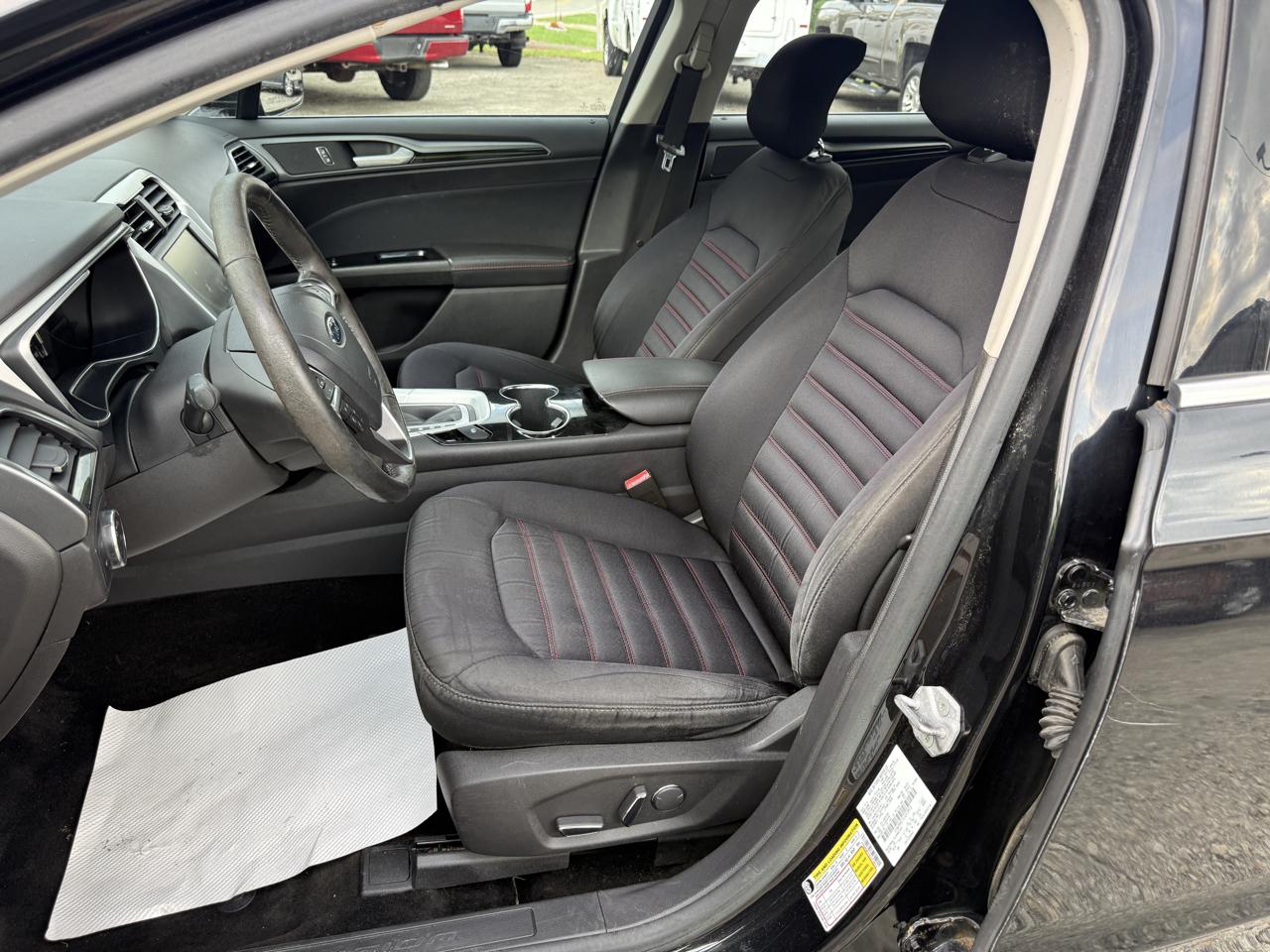 Ford Fusion SE 2014