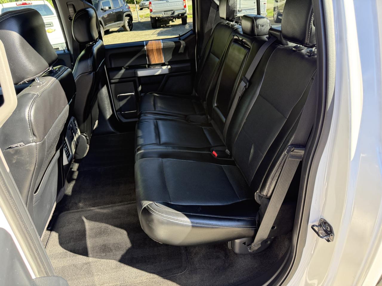 Ford F-150 Lariat SuperCrew 5.5-ft. Bed 4WD 2015