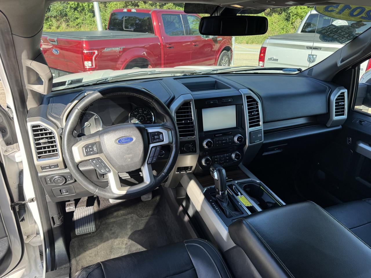 Ford F-150 Lariat SuperCrew 5.5-ft. Bed 4WD 2015