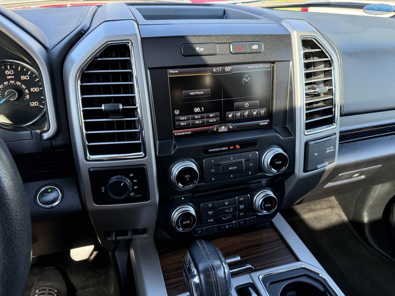 Ford F-150 Lariat SuperCrew 5.5-ft. Bed 4WD 2015