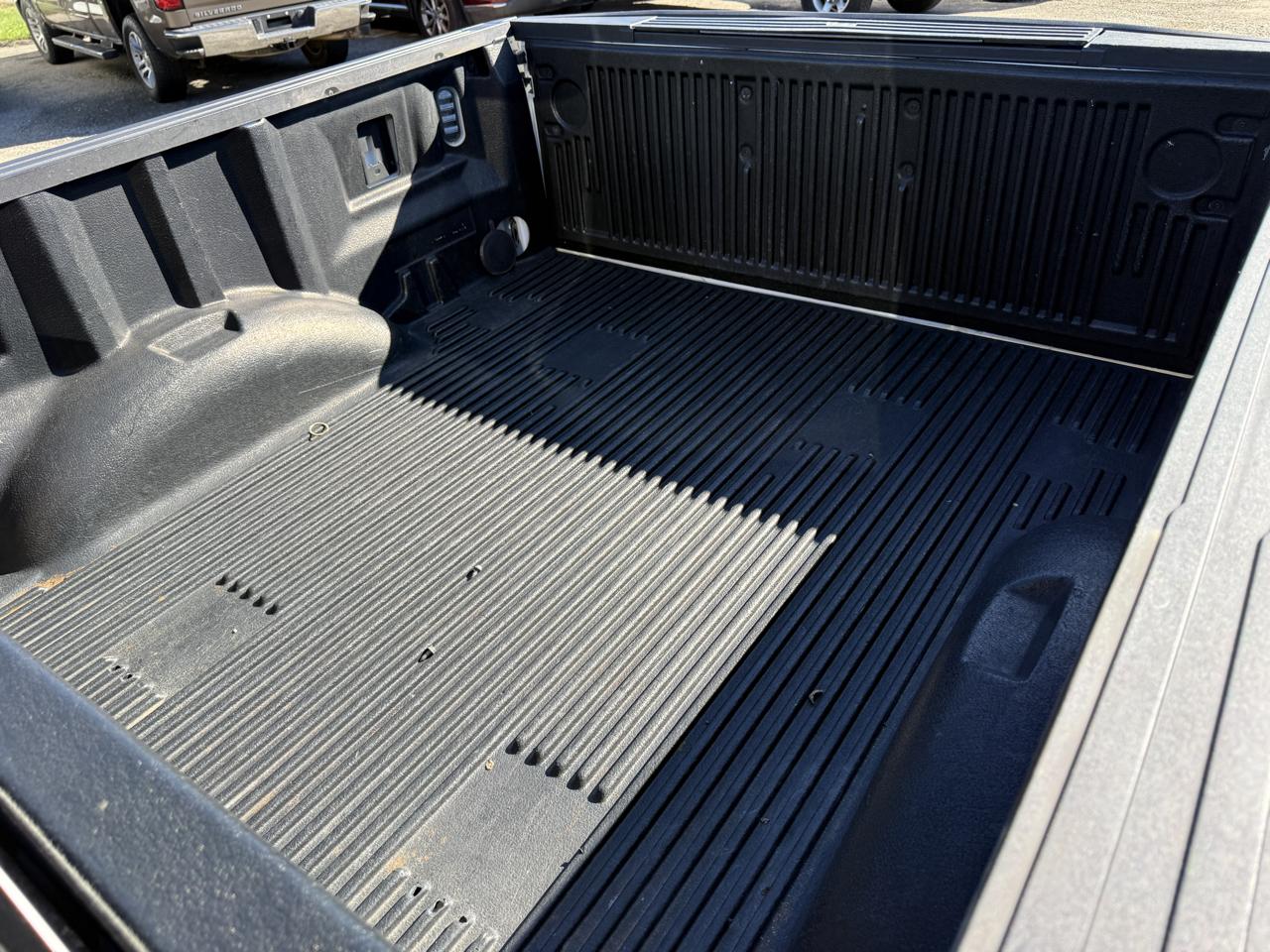 Ford F-150 Lariat SuperCrew 5.5-ft. Bed 4WD 2015