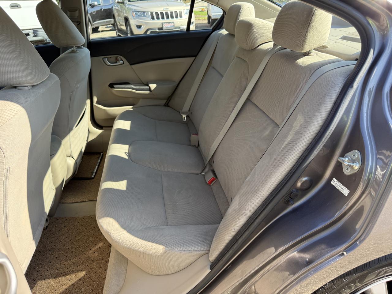 Honda Civic LX Sedan 5-Speed AT 2012