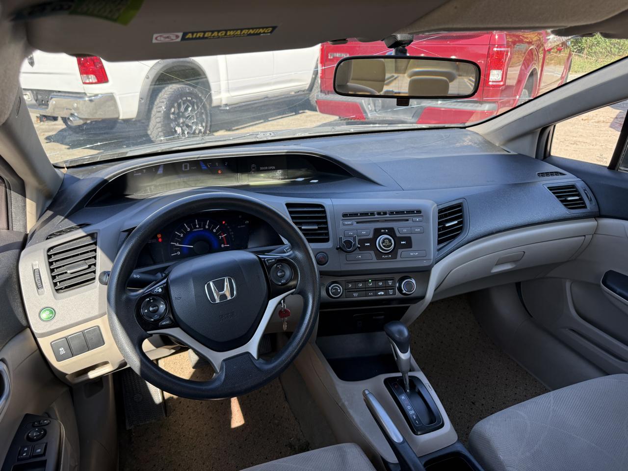 Honda Civic LX Sedan 5-Speed AT 2012