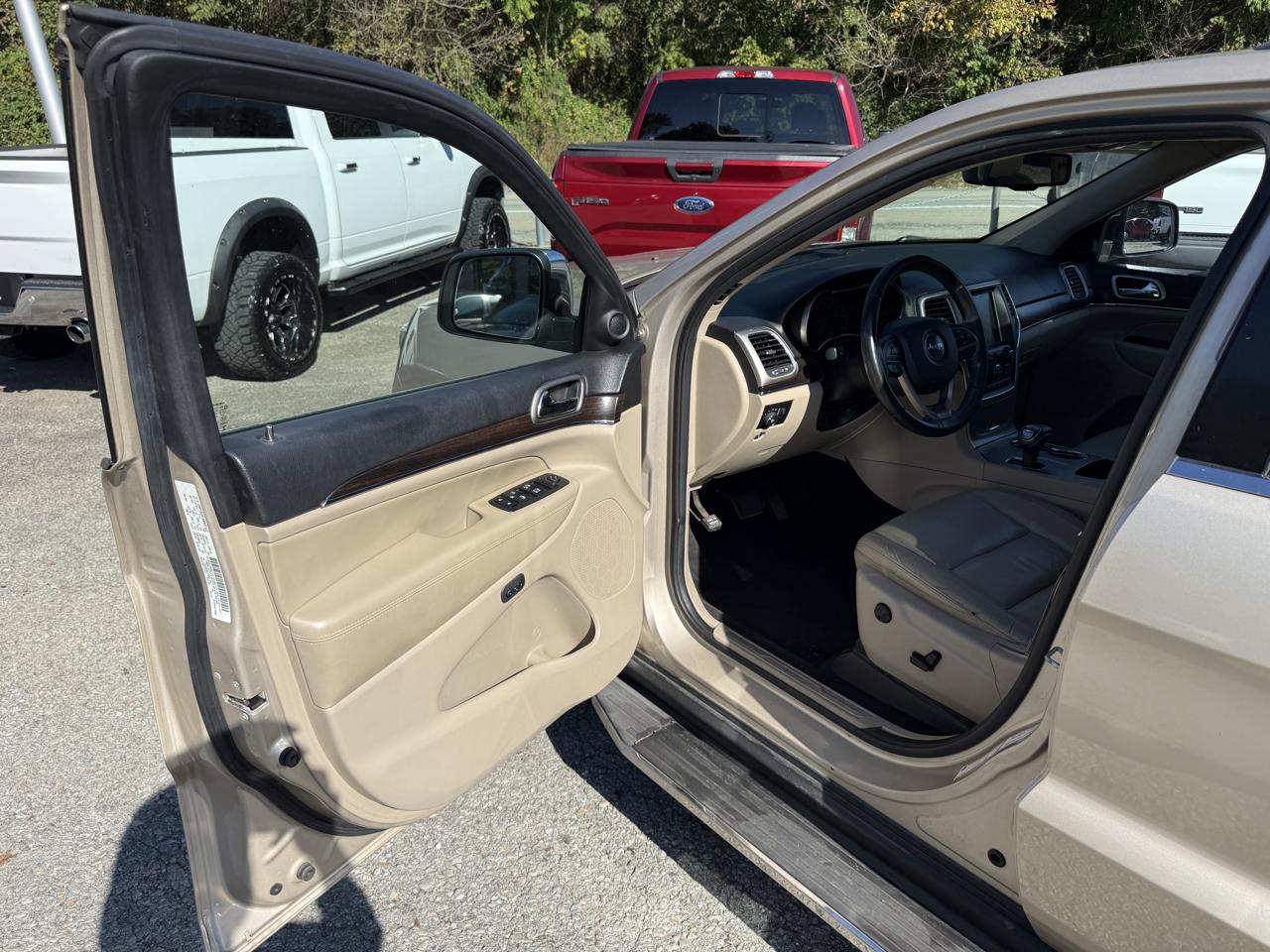 Jeep Grand Cherokee Limited 2WD 2014