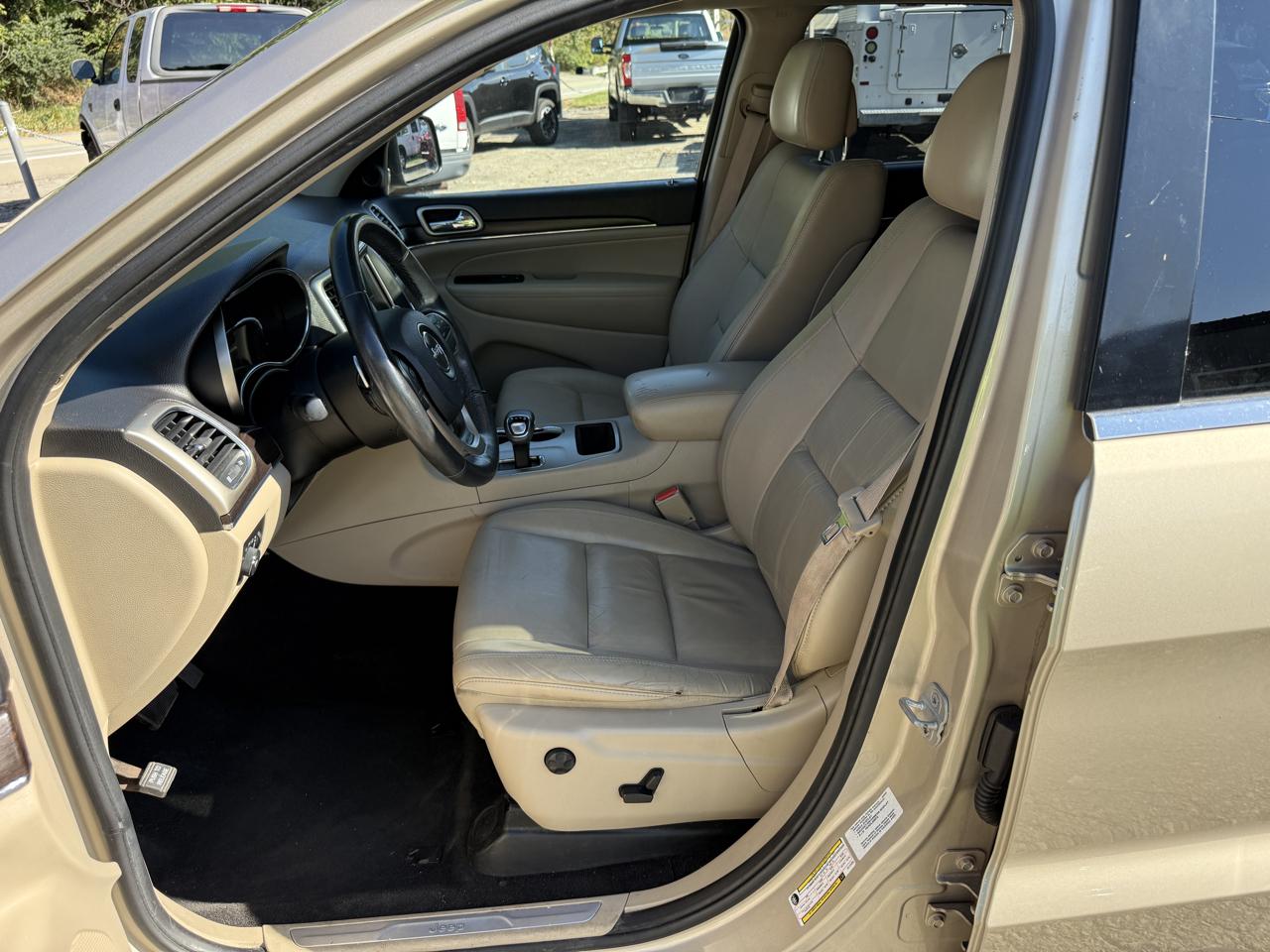 Jeep Grand Cherokee Limited 2WD 2014