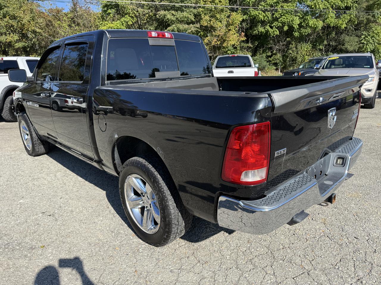 RAM 1500 SLT Crew Cab 4WD 2011