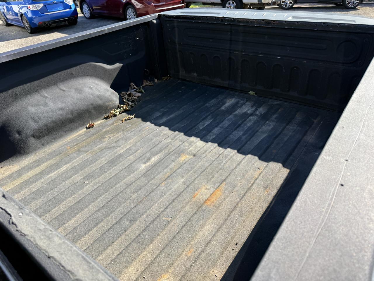 RAM 1500 SLT Crew Cab 4WD 2011