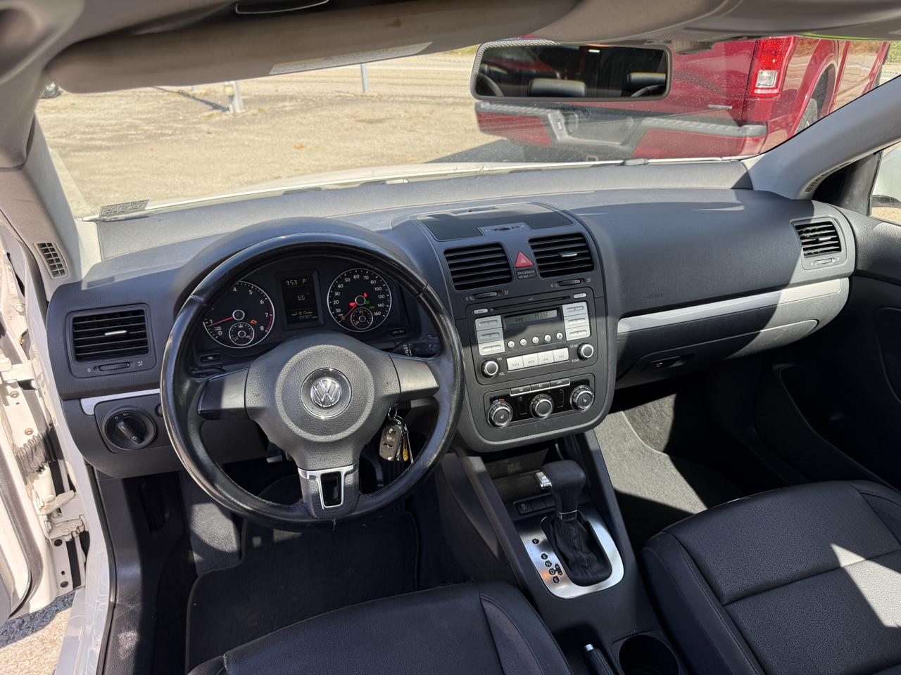 Volkswagen Jetta SE PZEV 2010