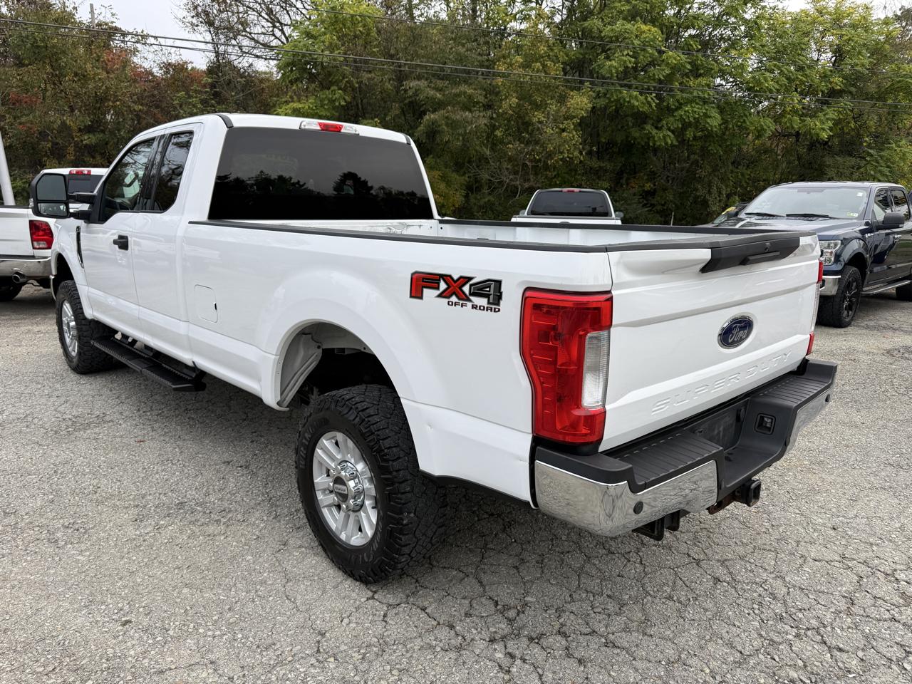Ford F-250 SD XLT SuperCab Long Bed 4WD 2018