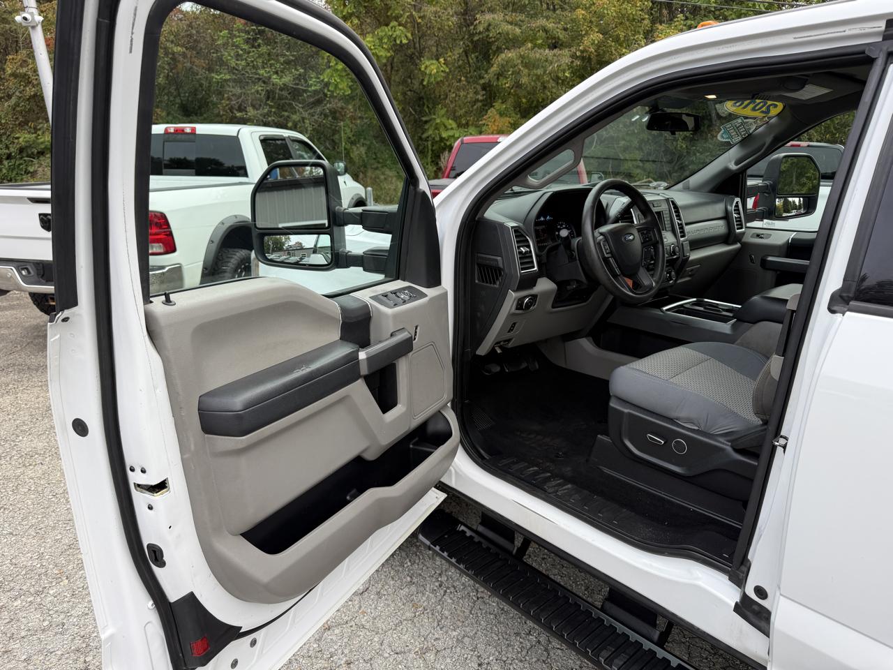 Ford F-250 SD XLT SuperCab Long Bed 4WD 2018