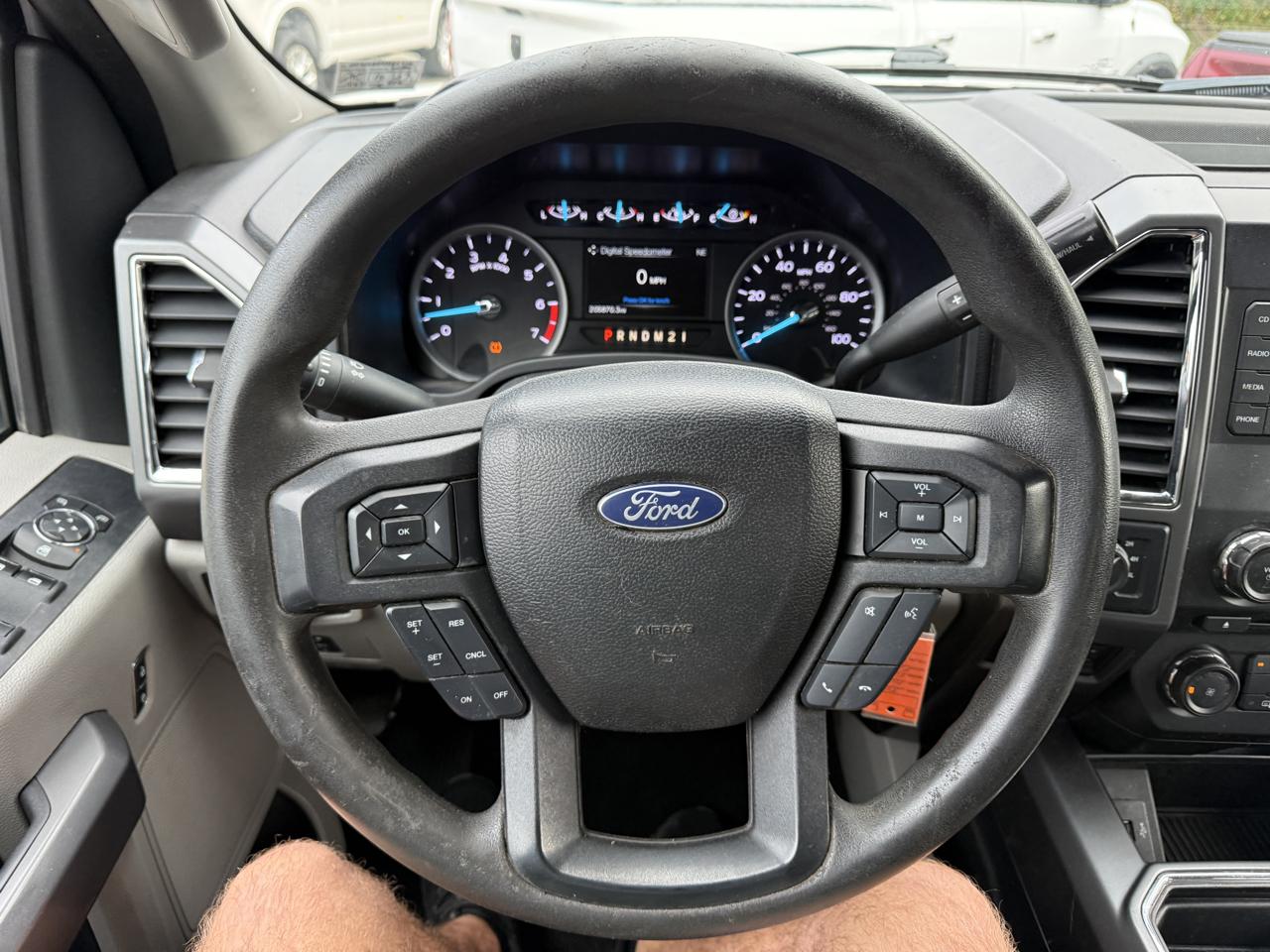 Ford F-250 SD XLT SuperCab Long Bed 4WD 2018