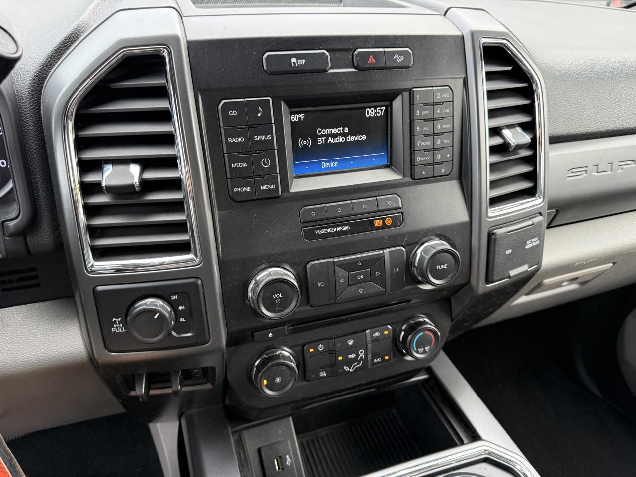 Ford F-250 SD XLT SuperCab Long Bed 4WD 2018