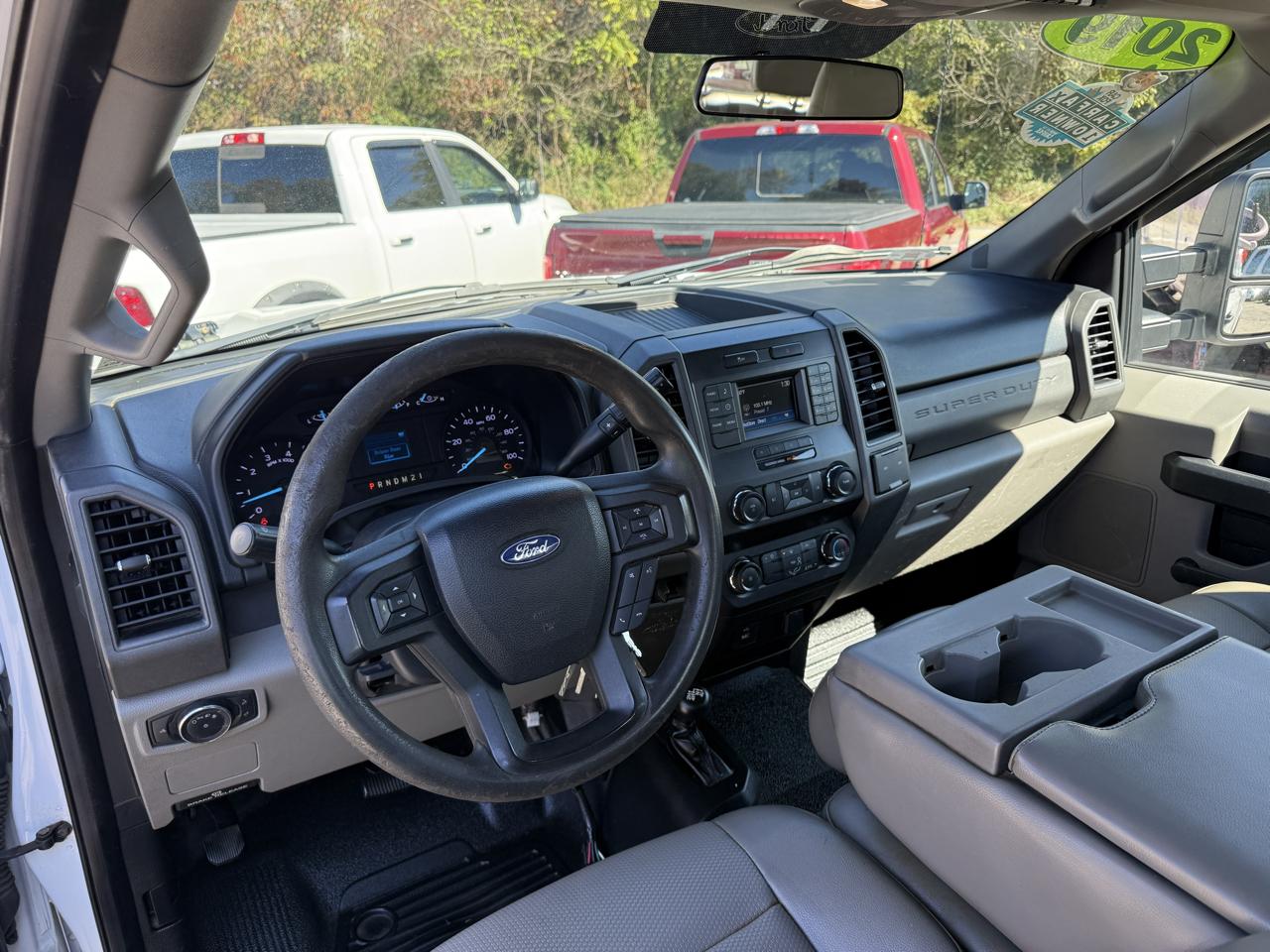 Ford F-350 SD XL SuperCab 4WD 2019