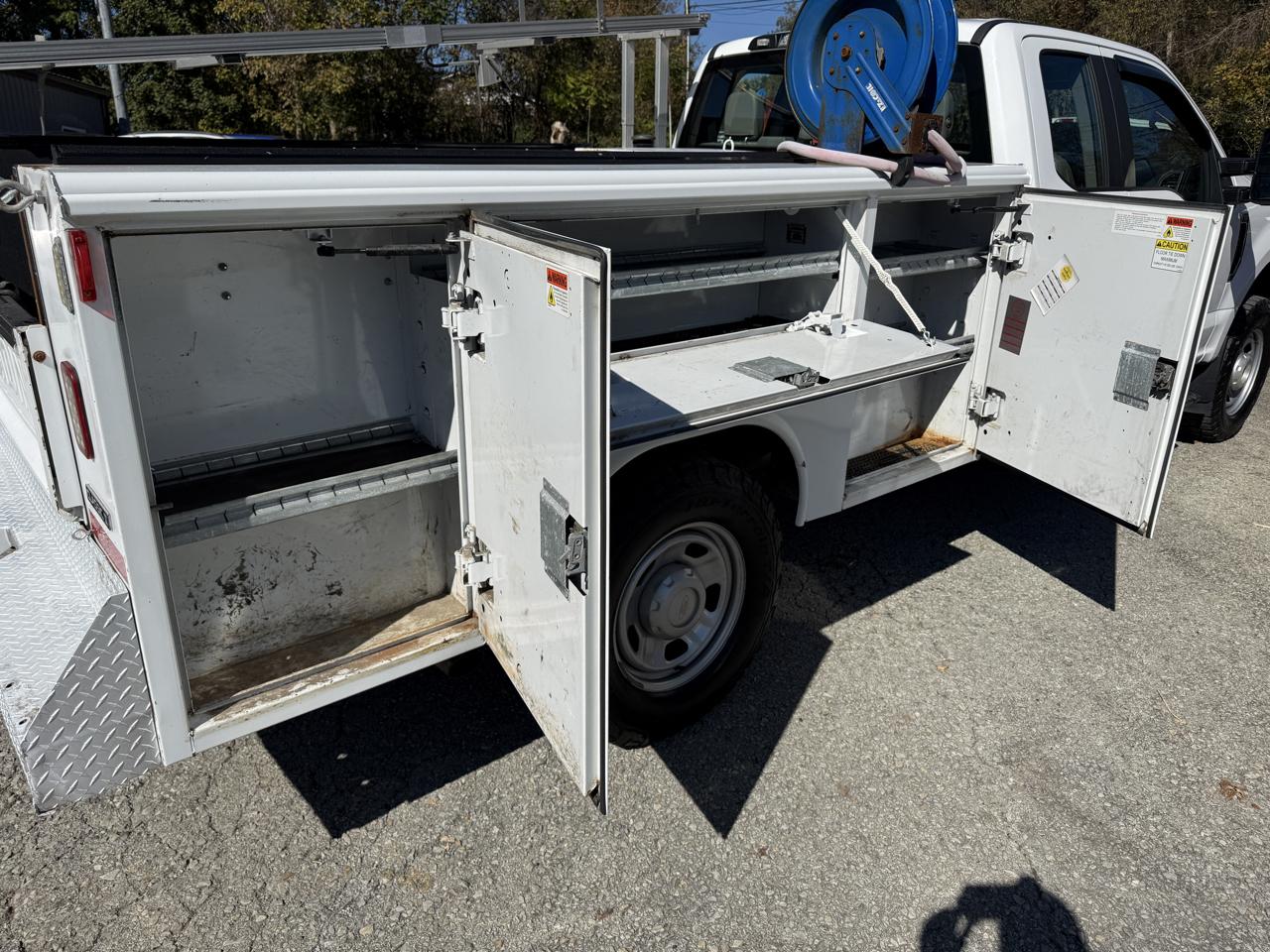 Ford F-350 SD XL SuperCab 4WD 2019