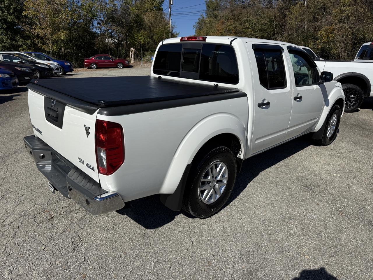 Nissan Frontier SV Crew Cab 4WD 2021