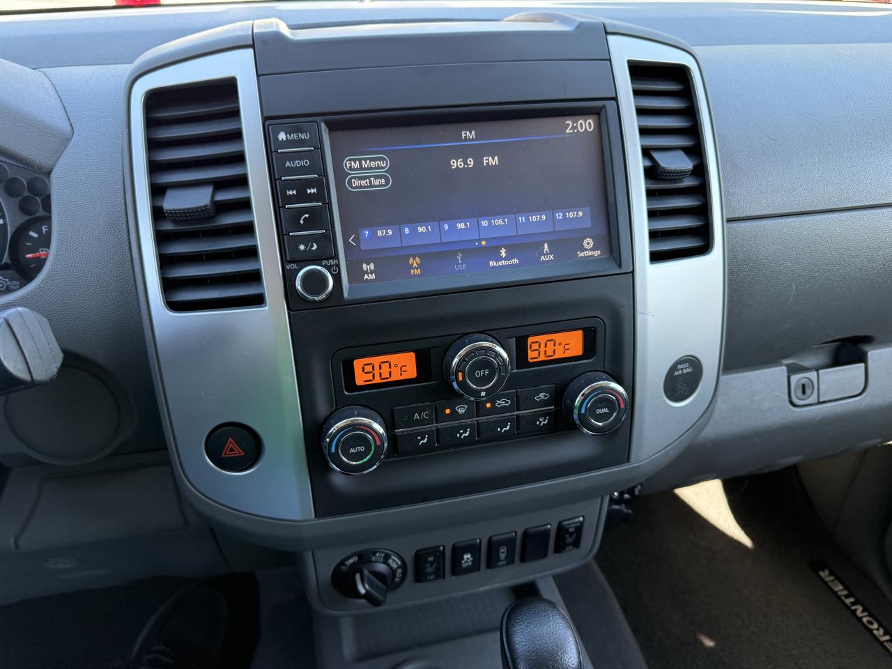 Nissan Frontier SV Crew Cab 4WD 2021