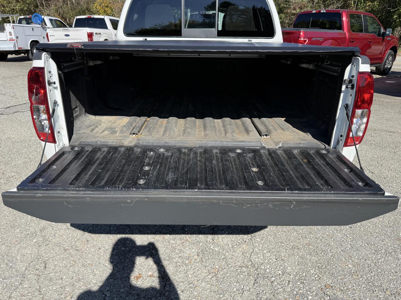 Nissan Frontier SV Crew Cab 4WD 2021